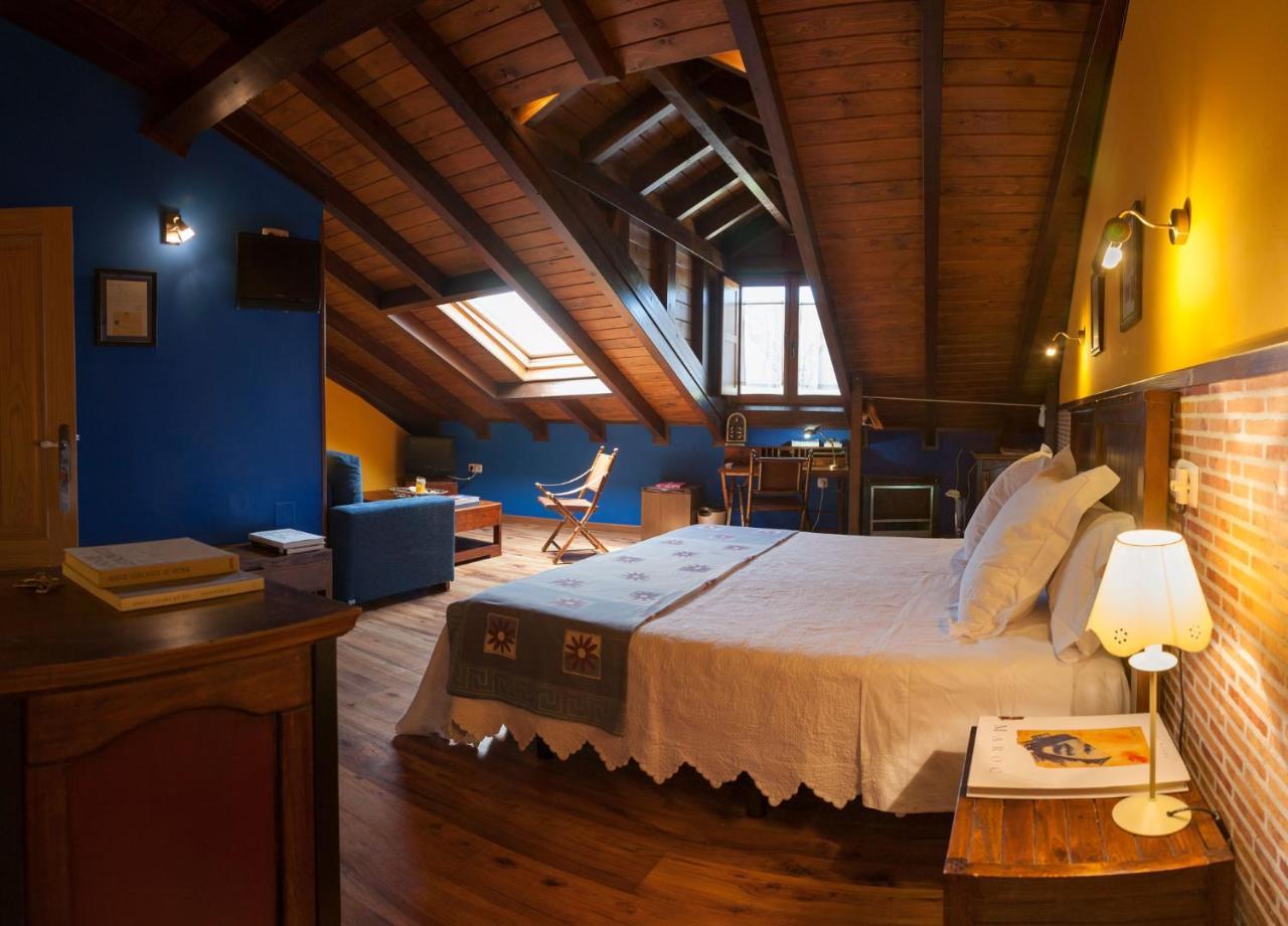 Micro-Hostal La Puerta Del Perdon Вильяфранка-дель-Бьерсо Экстерьер фото