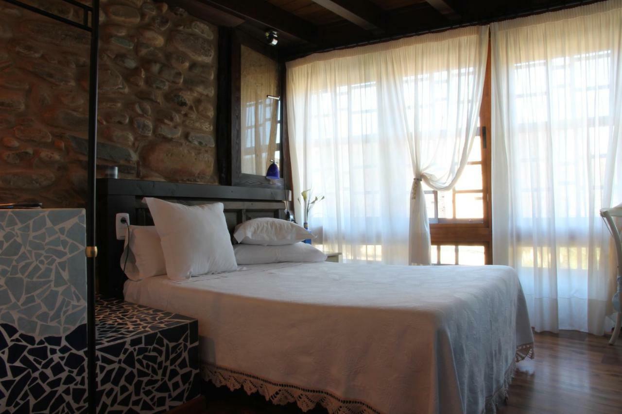 Micro-Hostal La Puerta Del Perdon Вильяфранка-дель-Бьерсо Экстерьер фото
