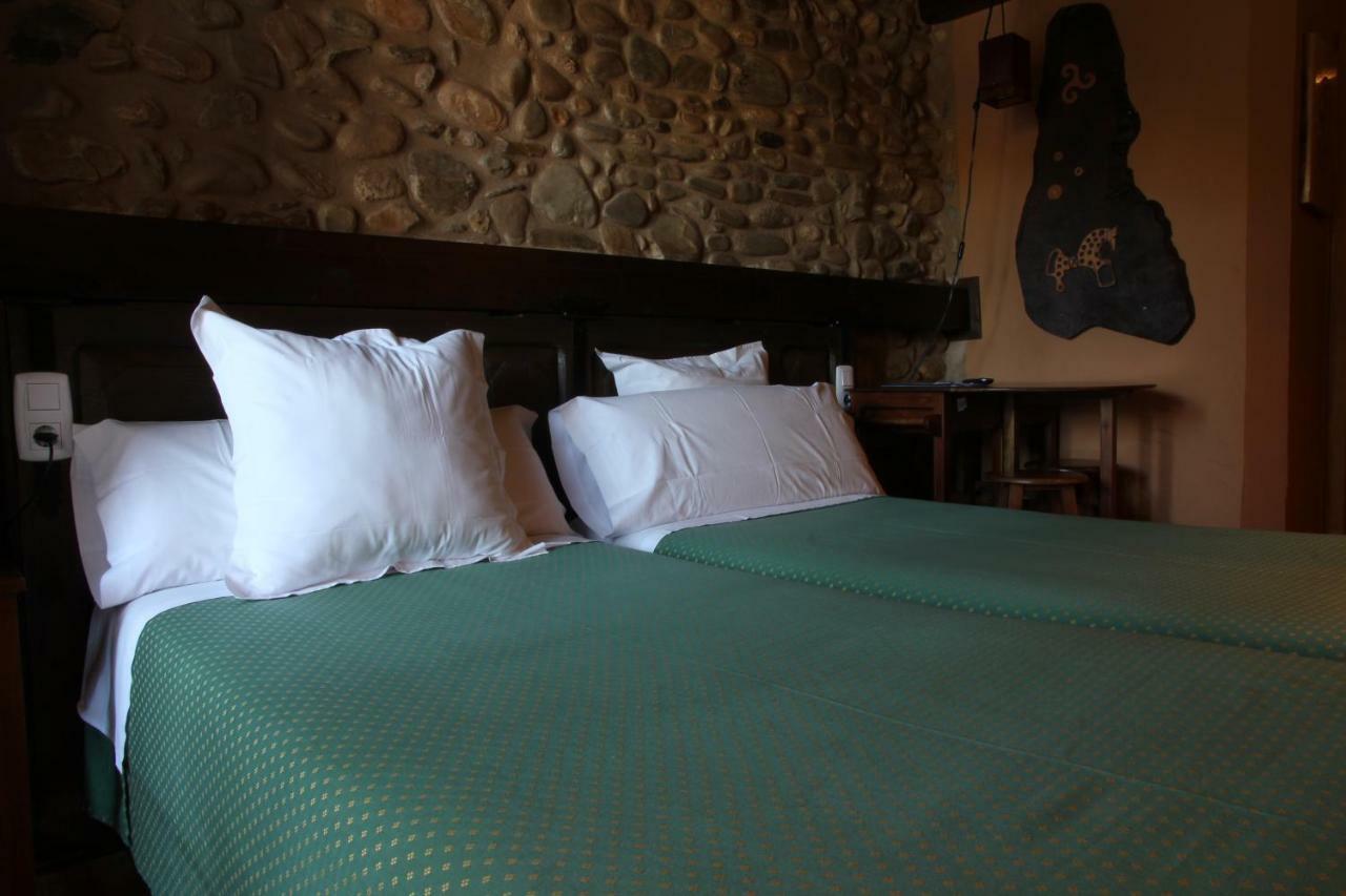 Micro-Hostal La Puerta Del Perdon Вильяфранка-дель-Бьерсо Экстерьер фото